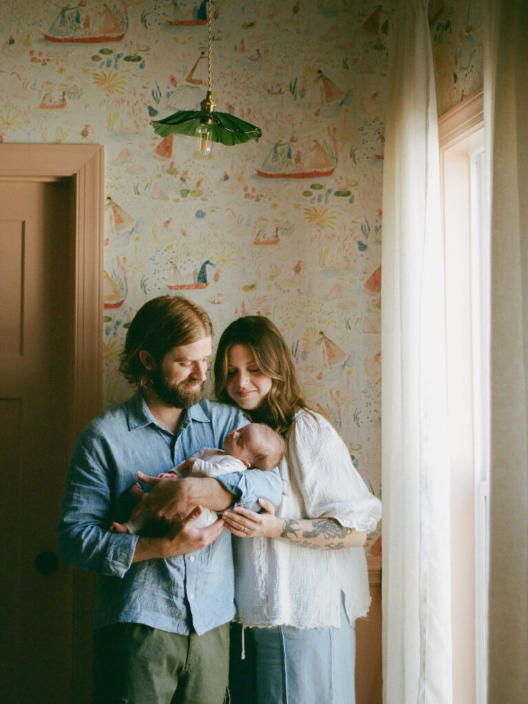 newborn photos at home