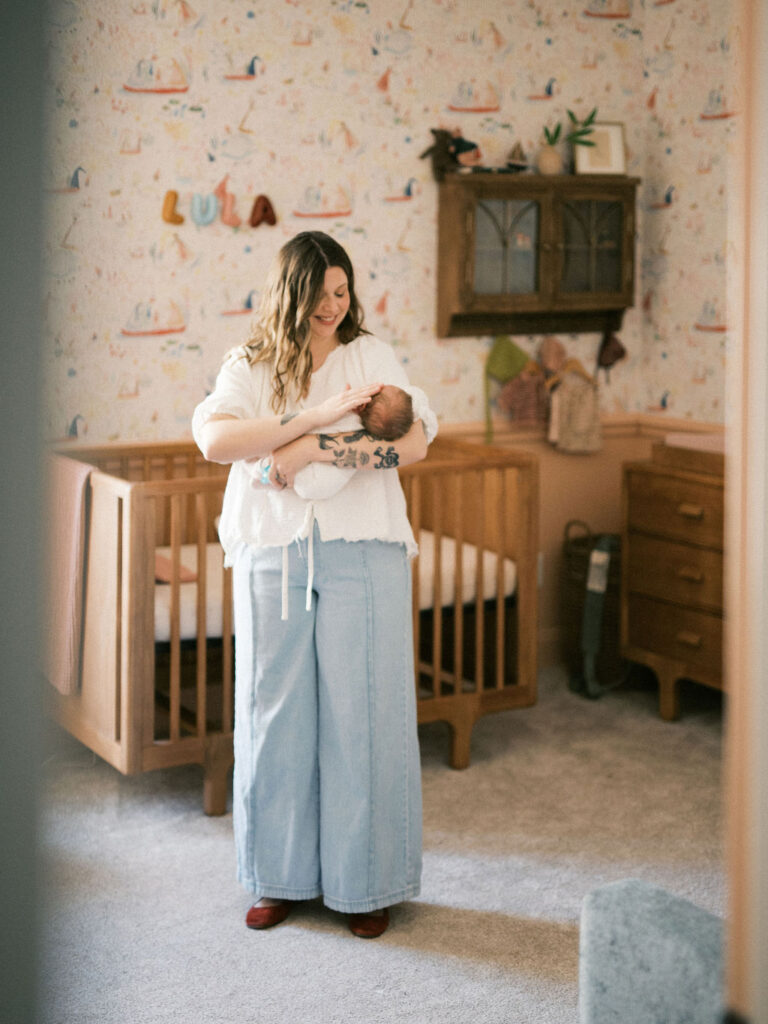 newborn photos at home